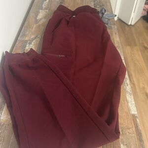 Figs women’s scrubs medium tall